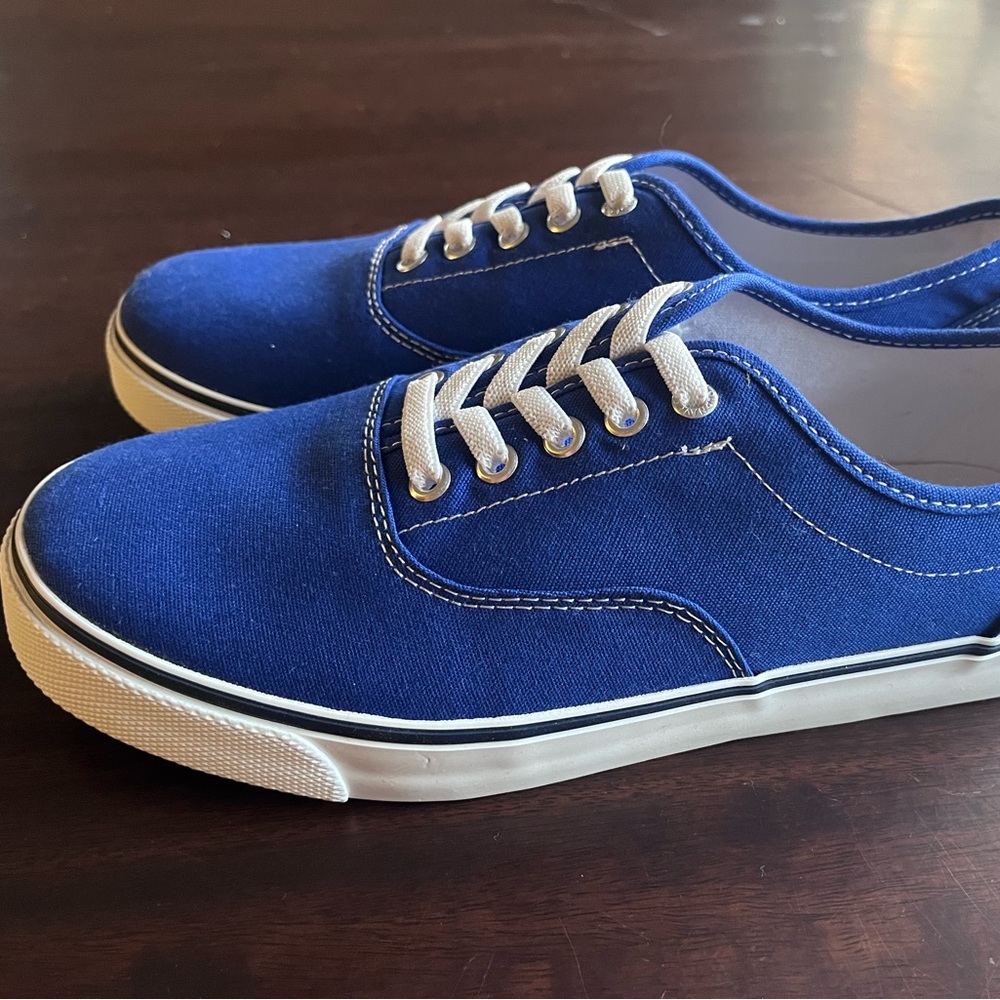 Blue slide on shoes (size 6)